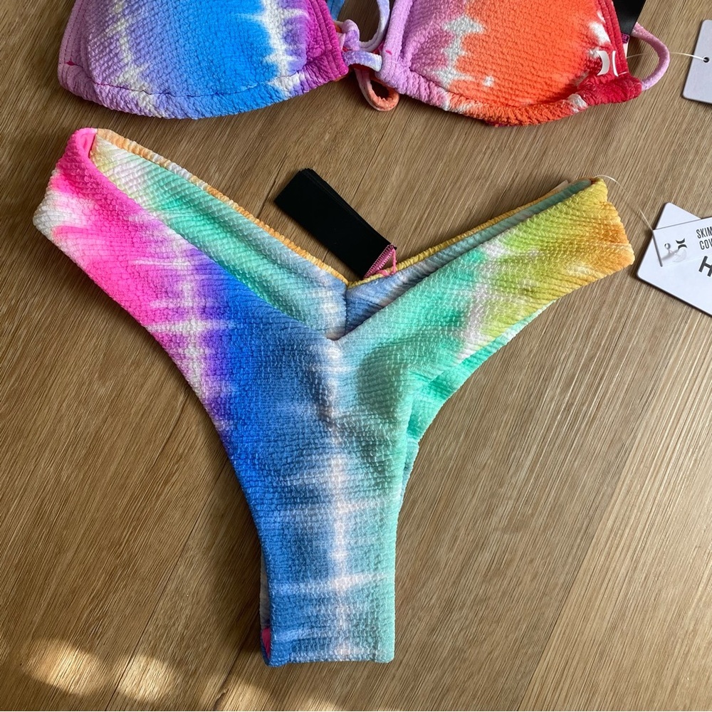 Hurley Juniors' Ombre Tie-Dyed Triangle Bikini Top & V-Front Skimpy Bottoms - Picture 3 of 6